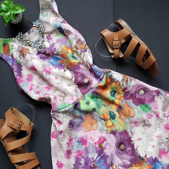 Adrianna Papell Dresses & Skirts - Adrianna Papell Strappy Back Floral Scuba Dress 10